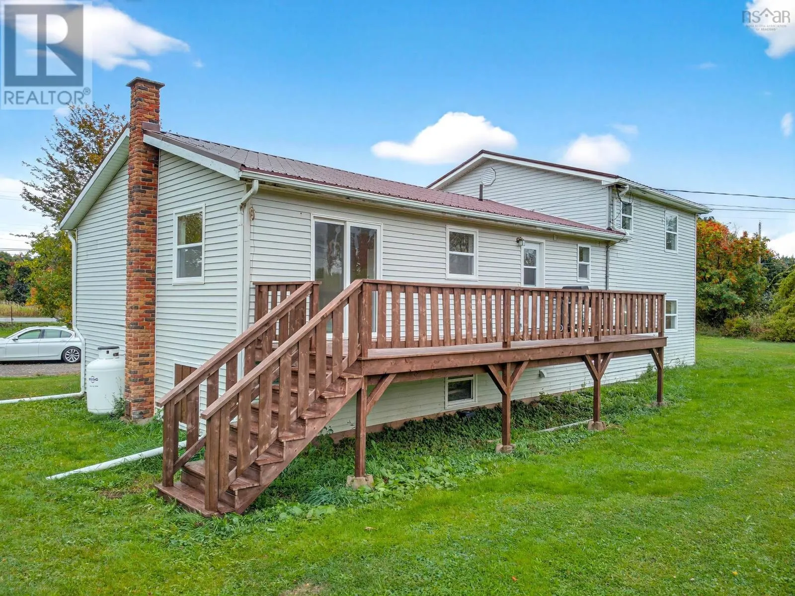 2447 Highway 376