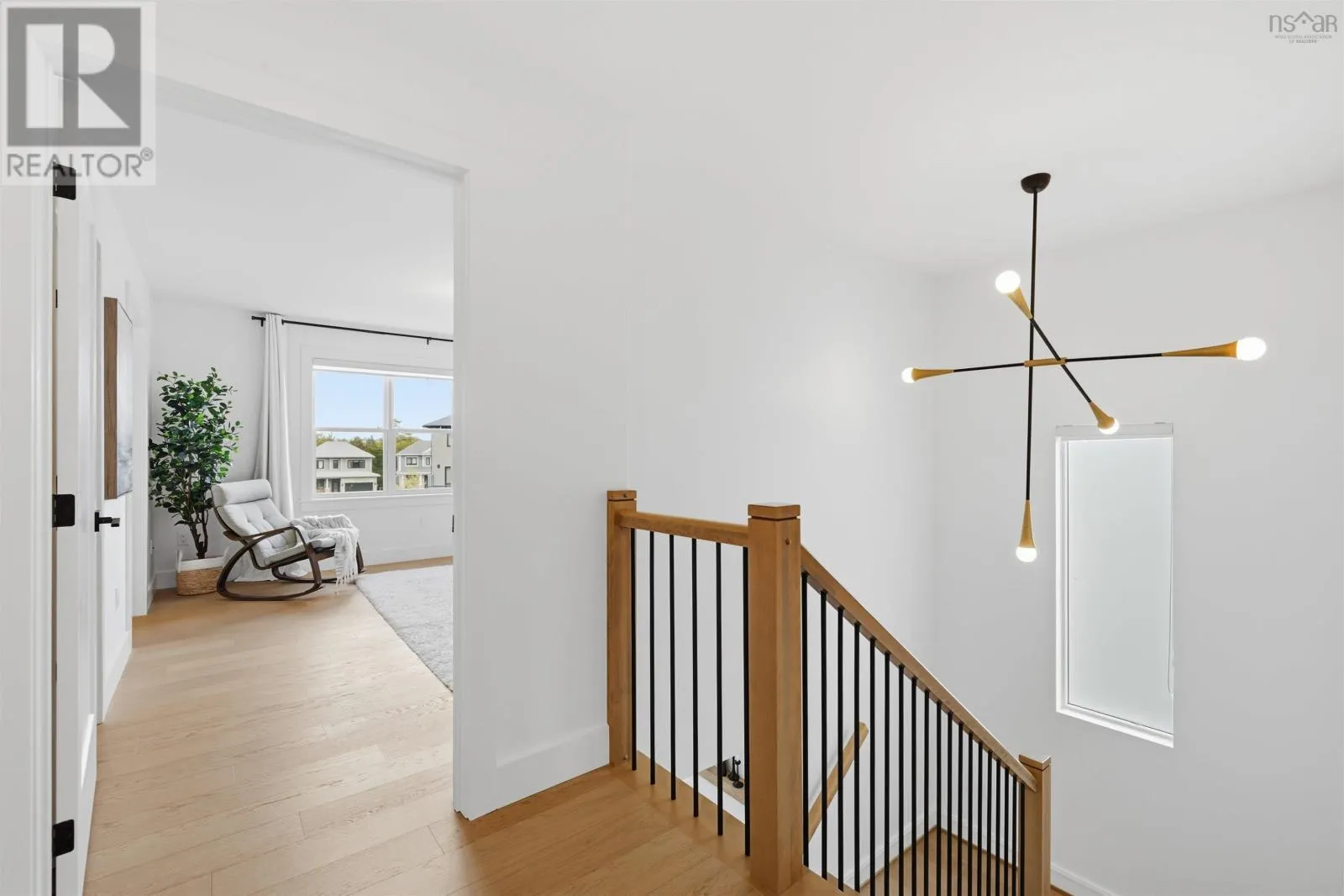 10 Talus Avenue