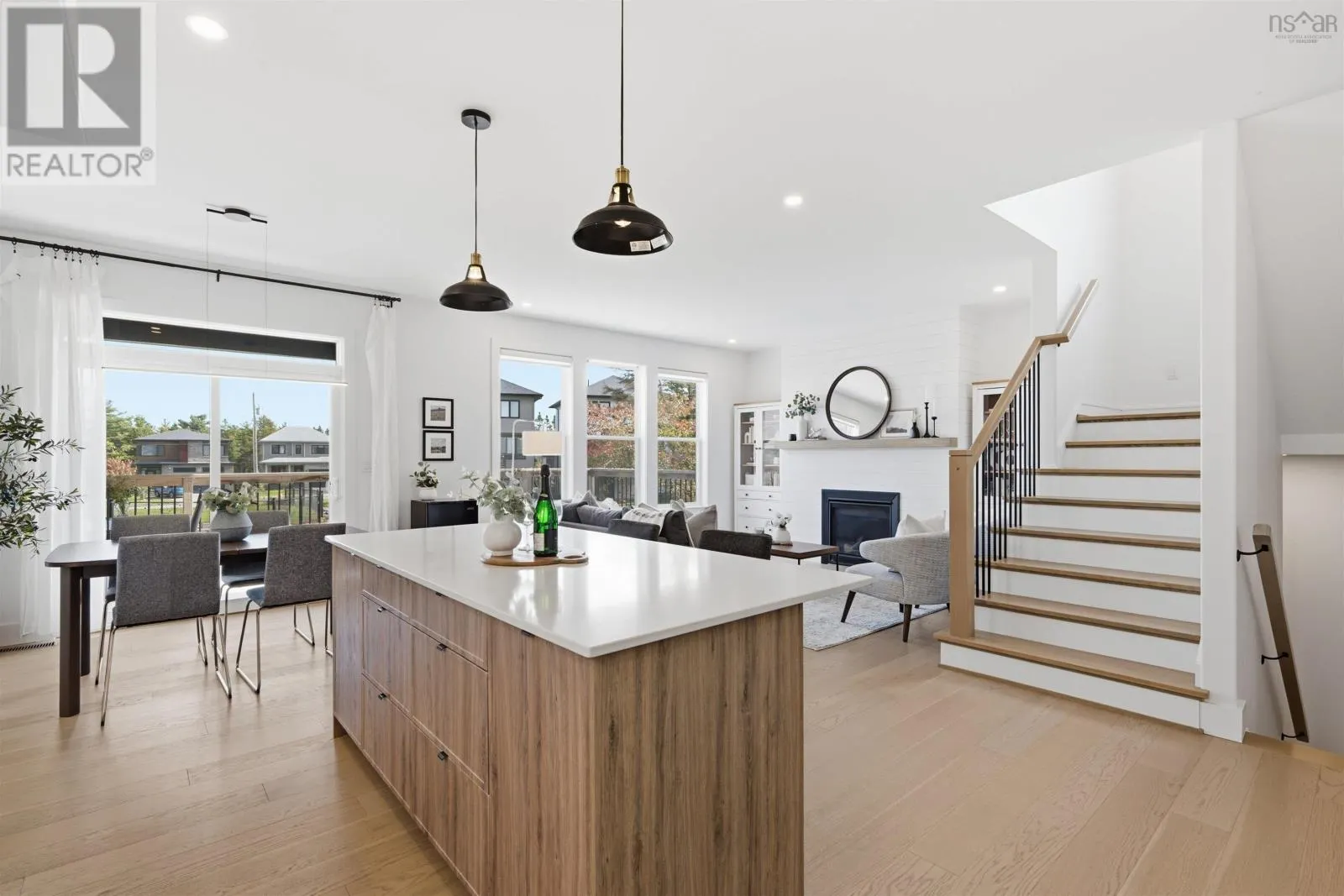 10 Talus Avenue