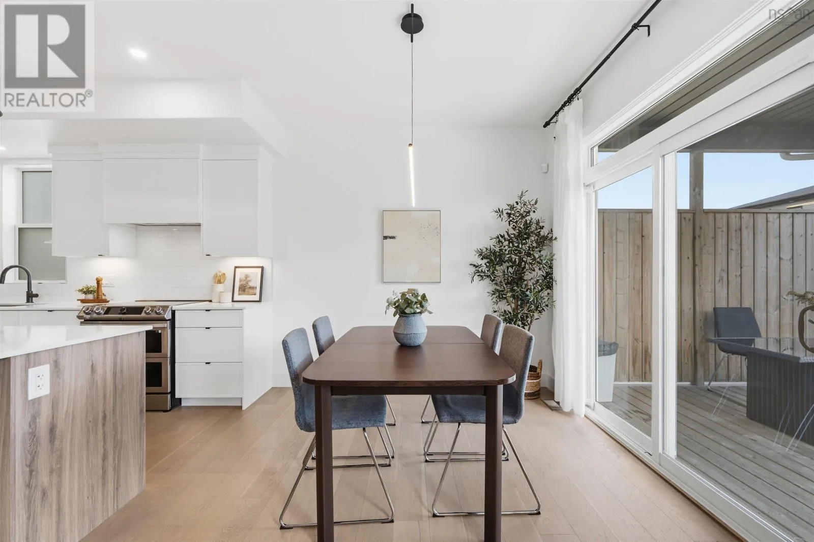 10 Talus Avenue