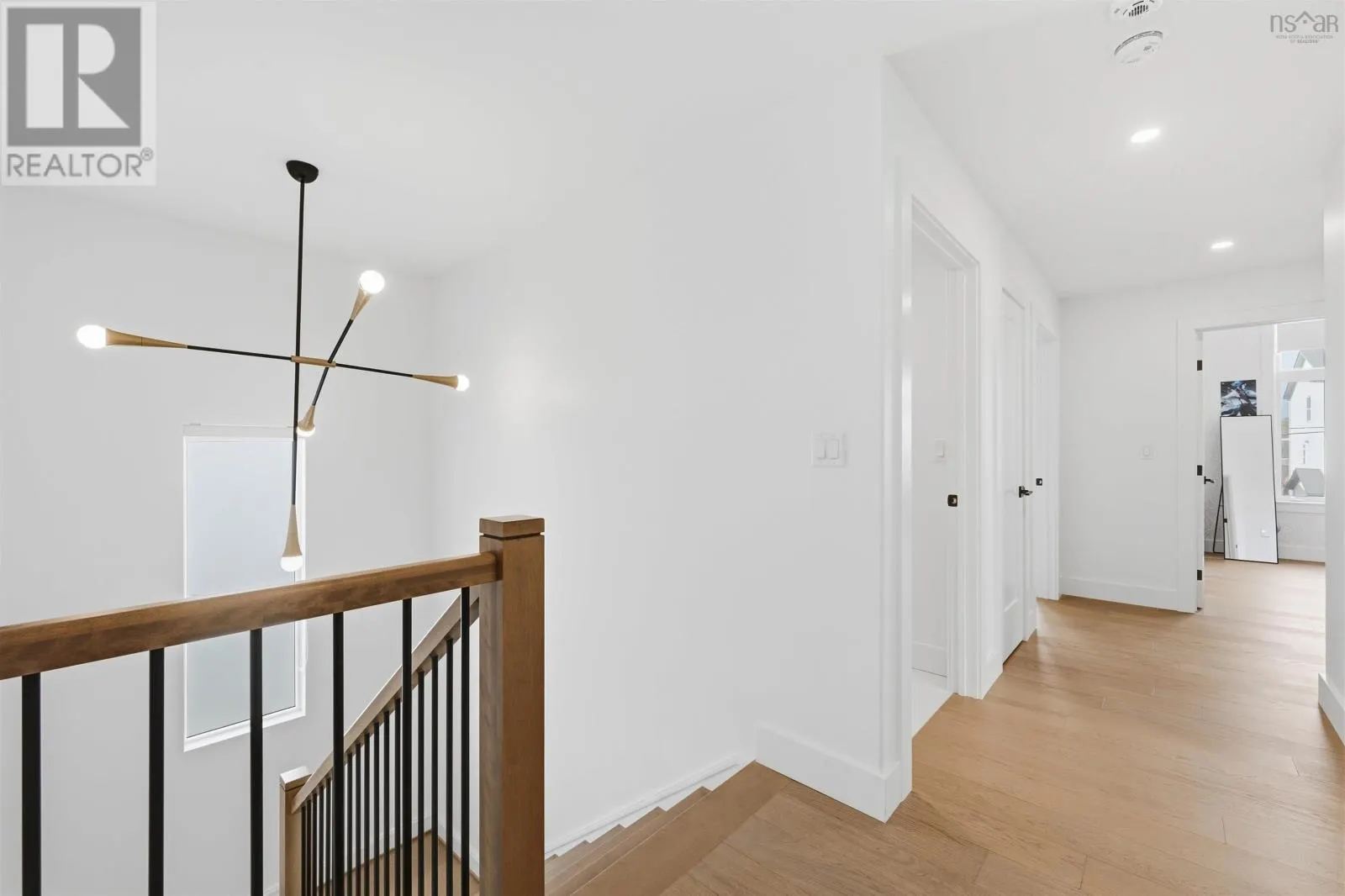 10 Talus Avenue