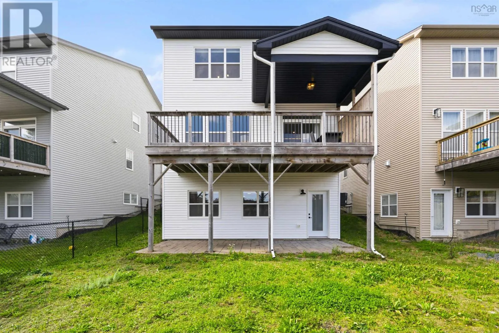 10 Talus Avenue