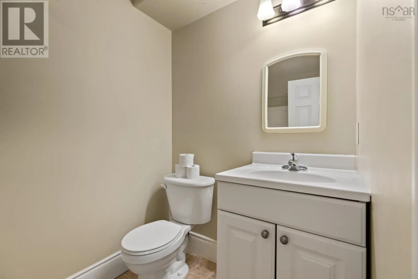 76 Ridgepark Lane