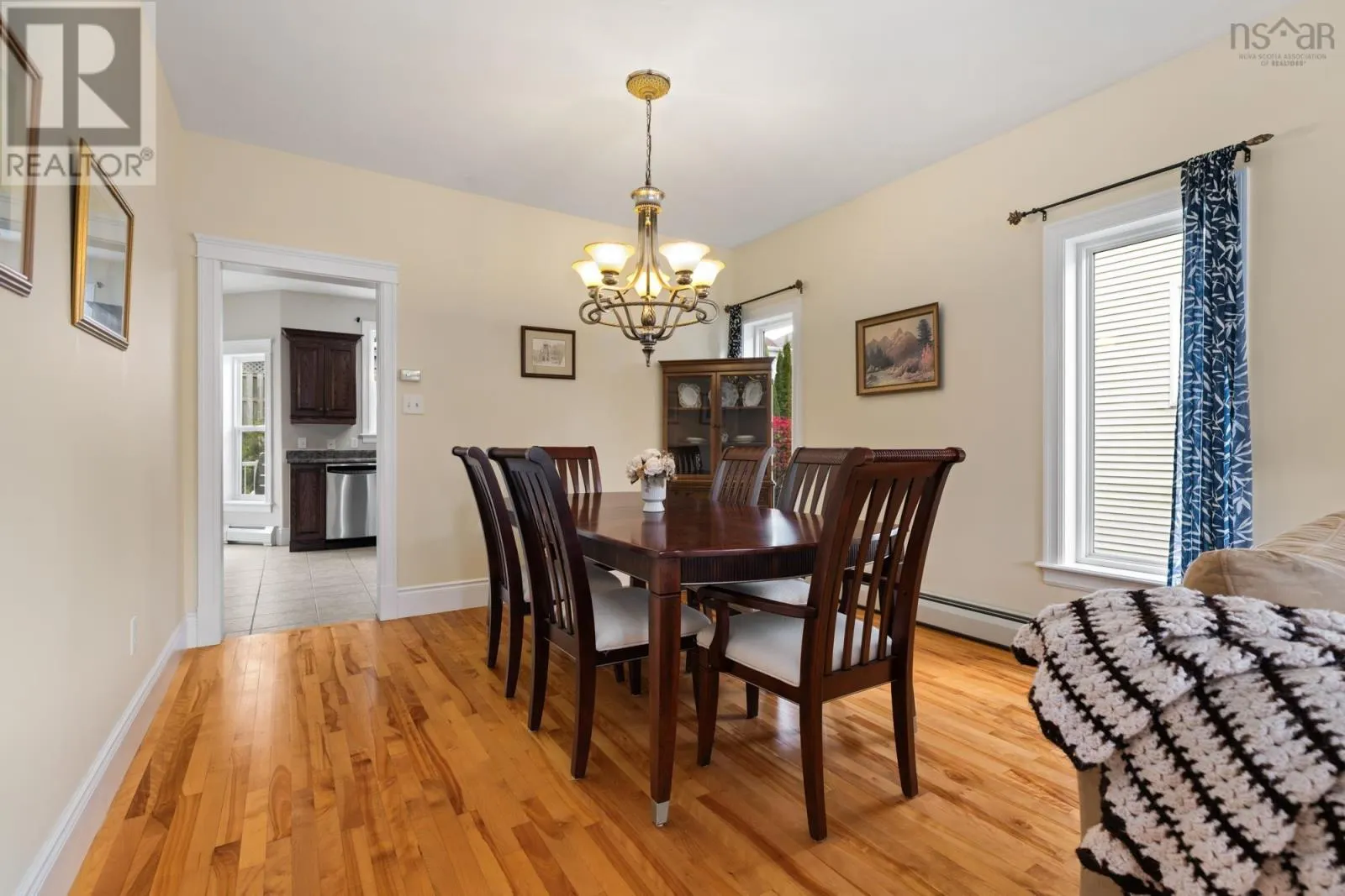 76 Ridgepark Lane