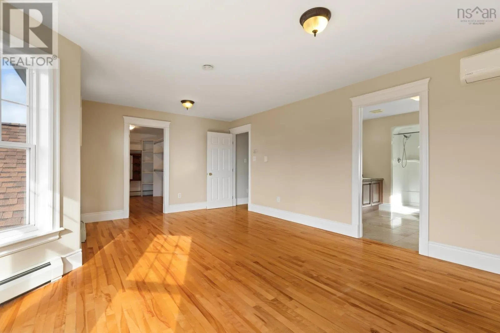 76 Ridgepark Lane