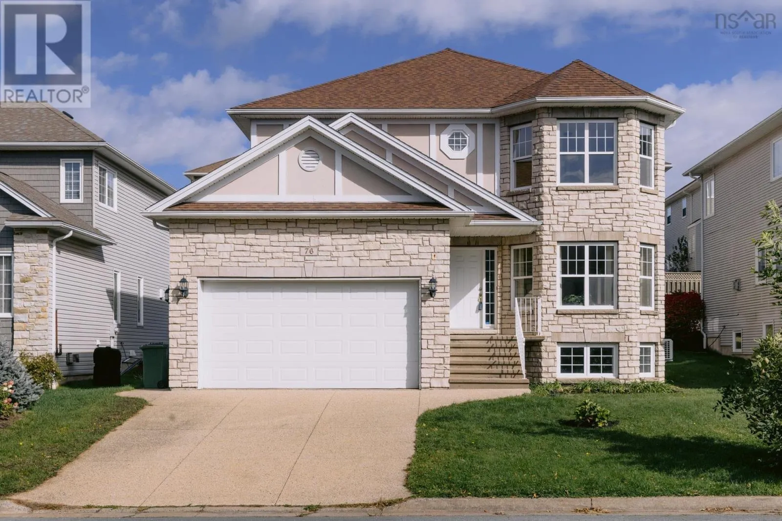 76 Ridgepark Lane