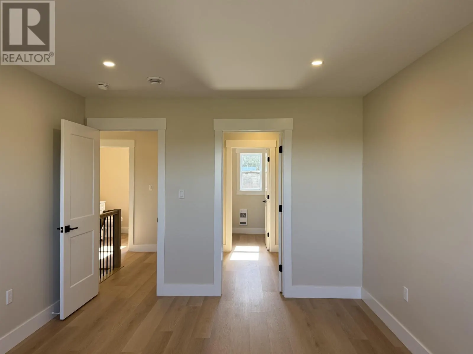 37 Pope Avenue
