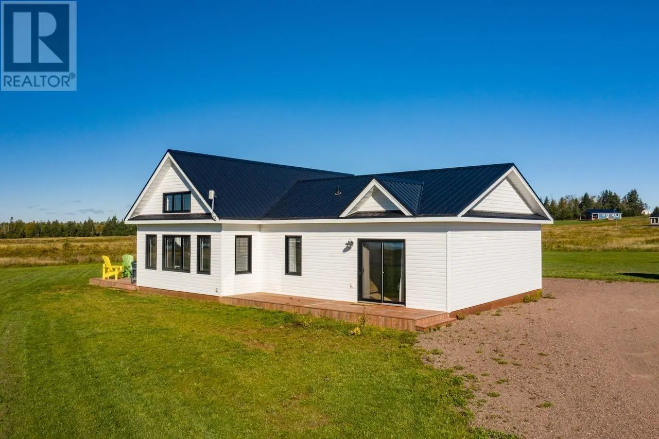 64 DINGWELL Road