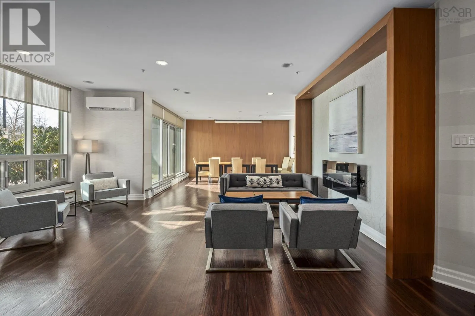 #505 - 2677 Gladstone Street