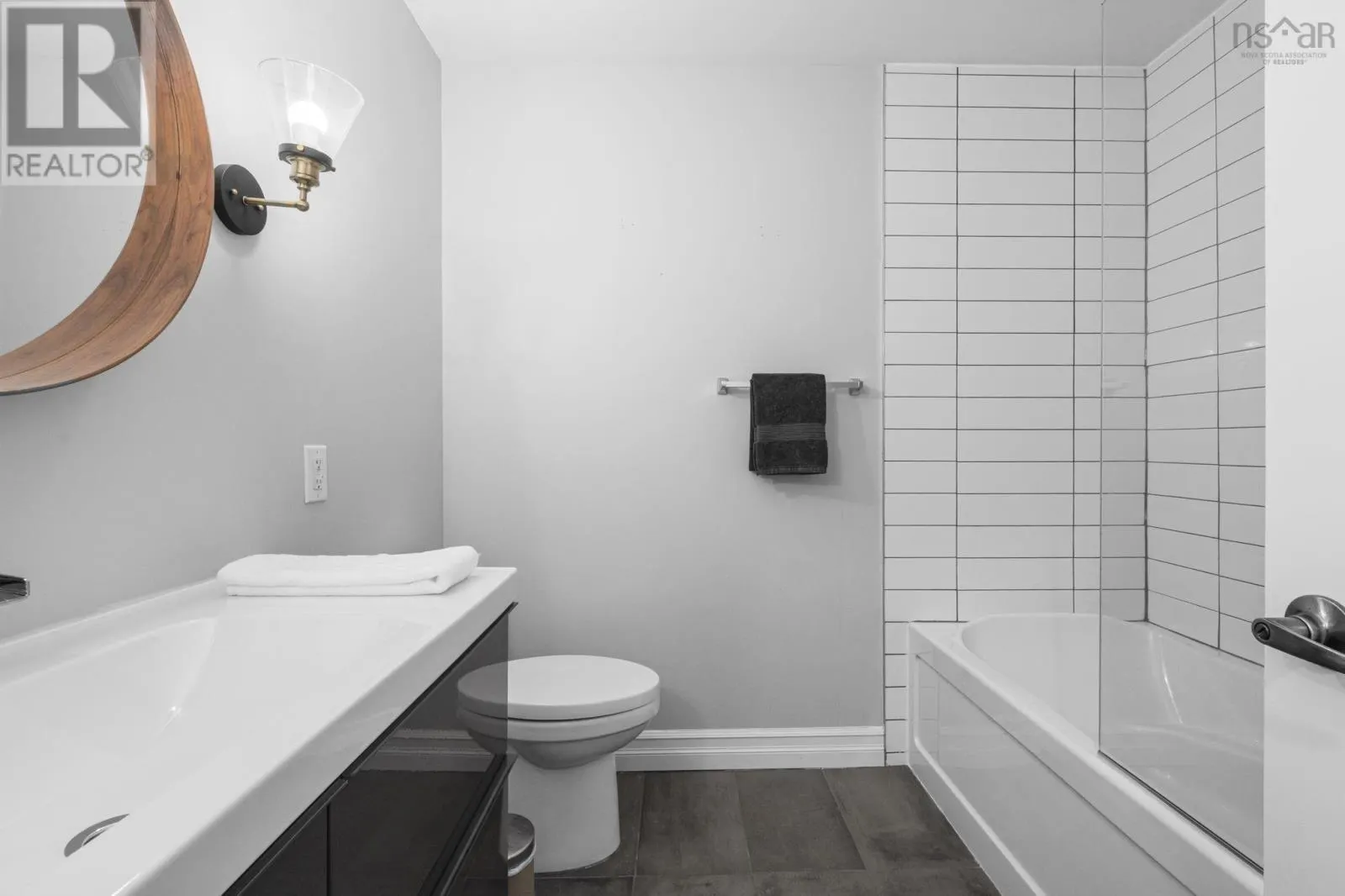 #505 - 2677 Gladstone Street