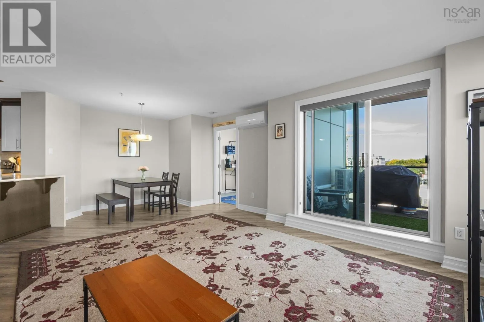 #505 - 2677 Gladstone Street