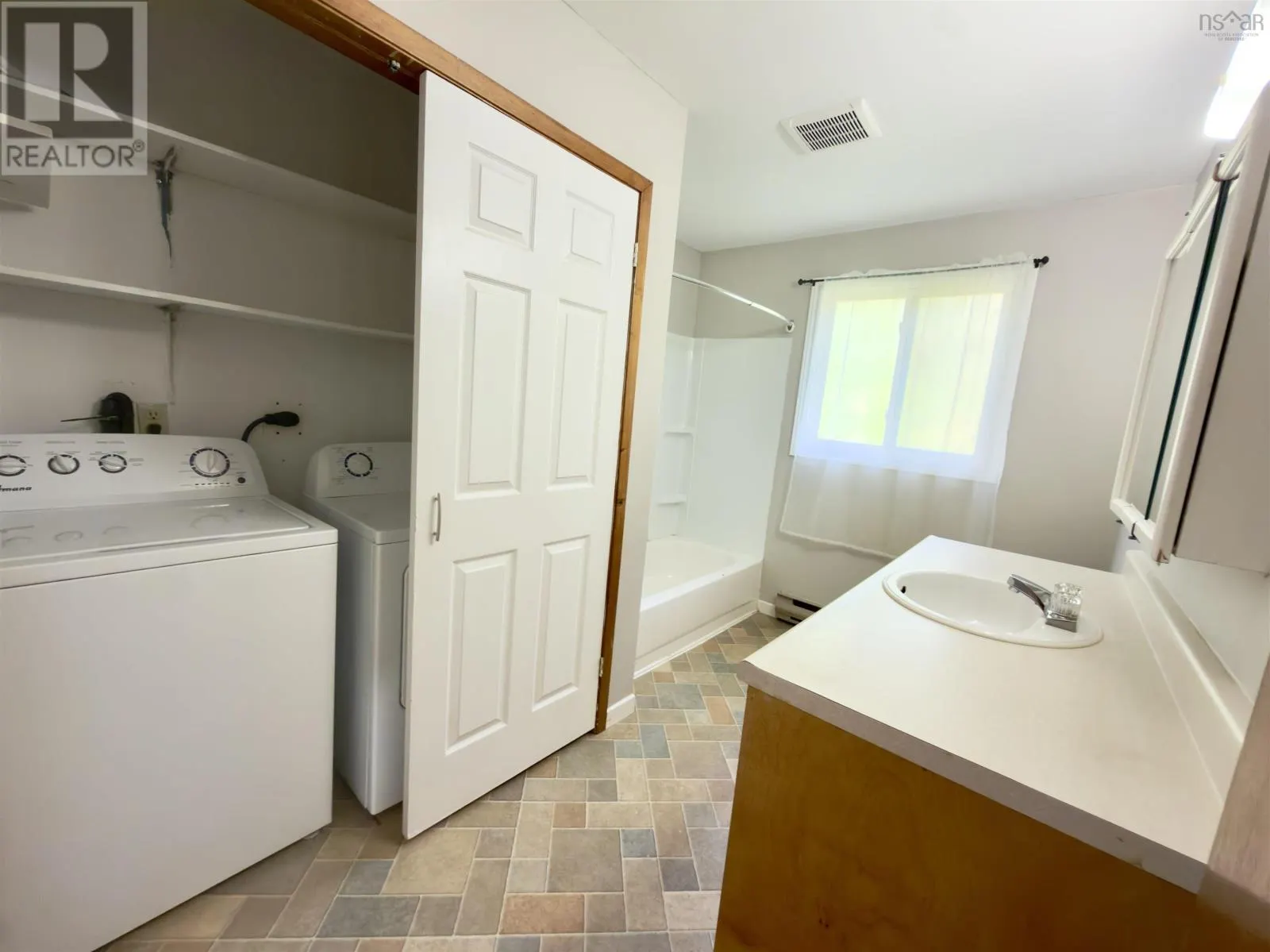 1164 & 1166 Giffin Court
