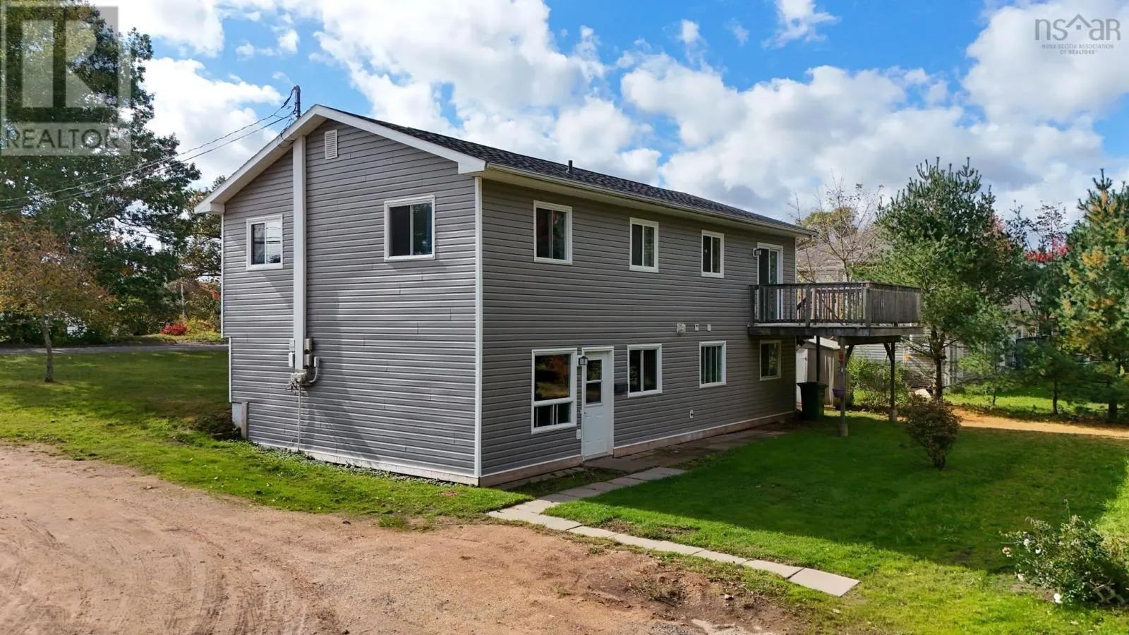 1164 & 1166 Giffin Court