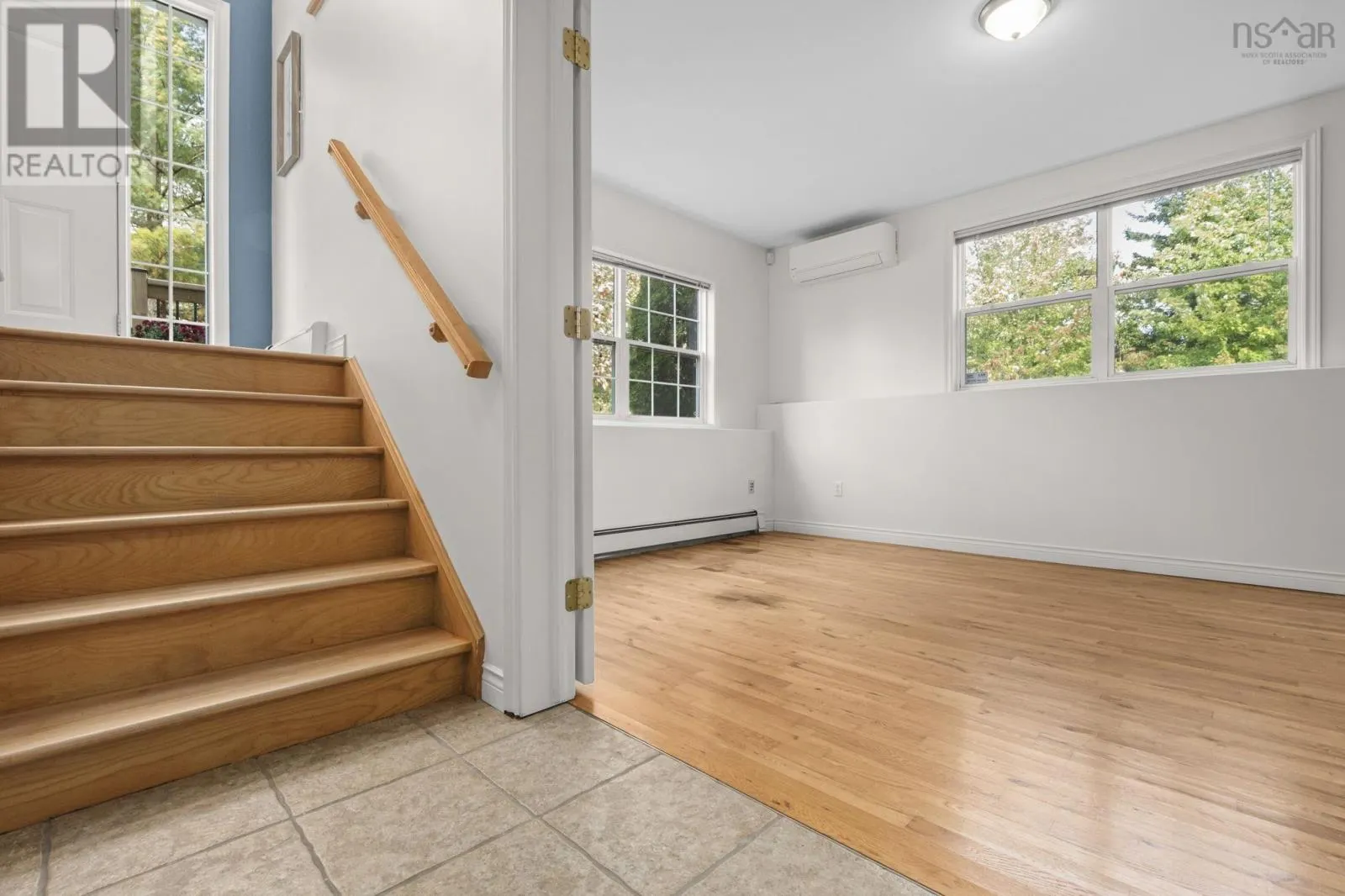 521 Piggott Avenue