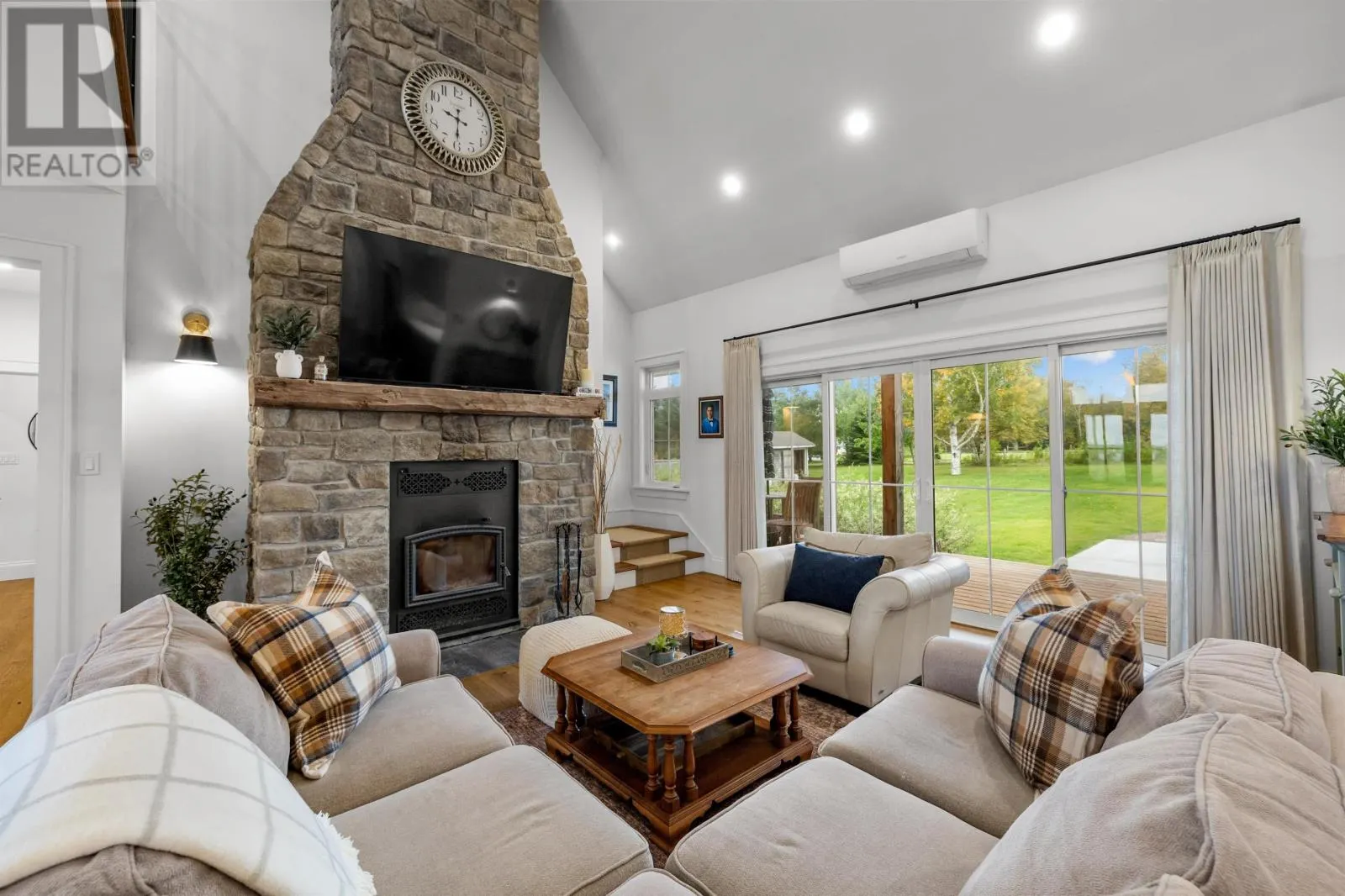 497 York Point Road