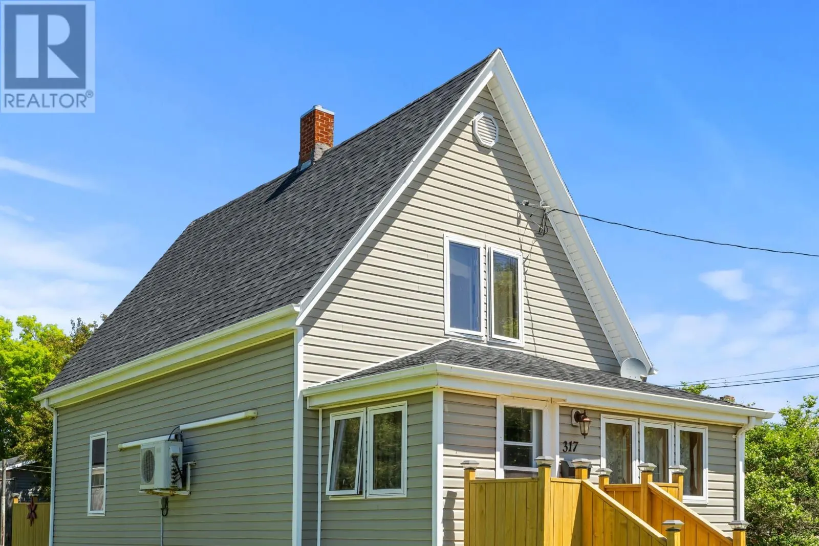 317 Hawthorne Avenue