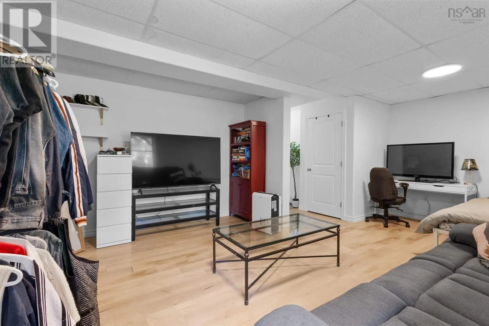 71 Yoon Court
