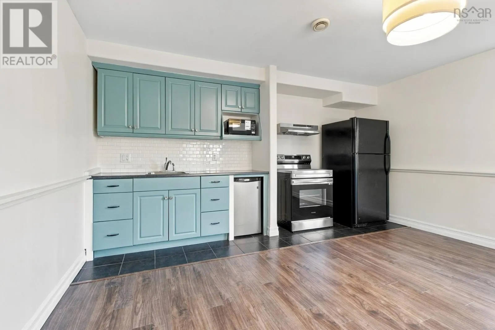 156 Bently Drive