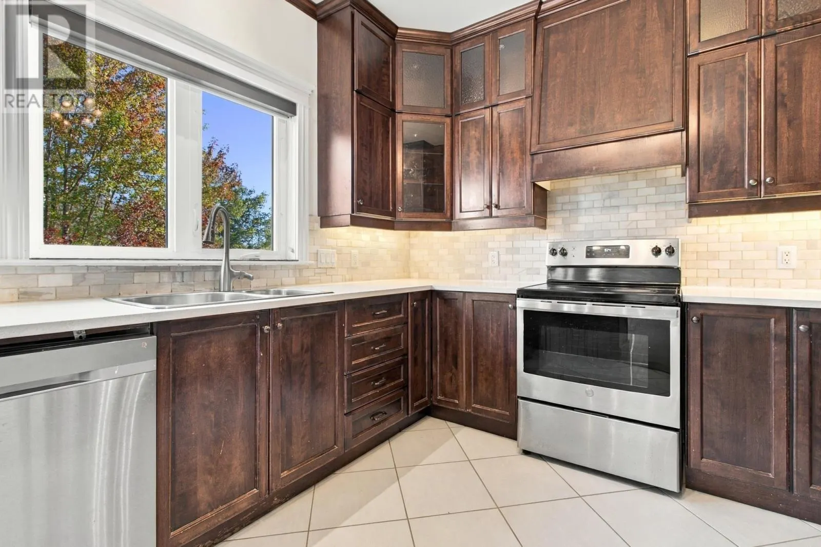 156 Bently Drive