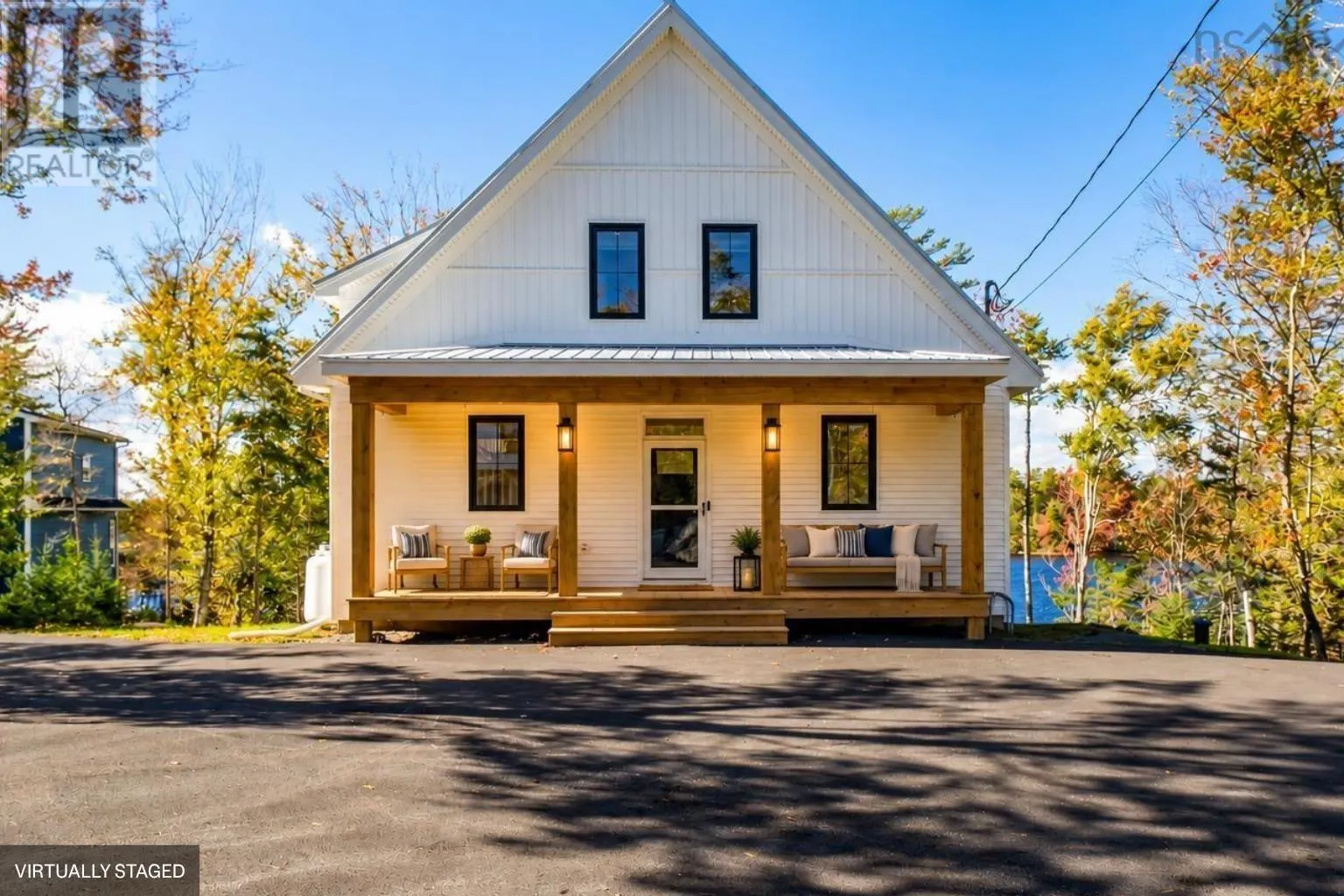 22 Western Point Lane