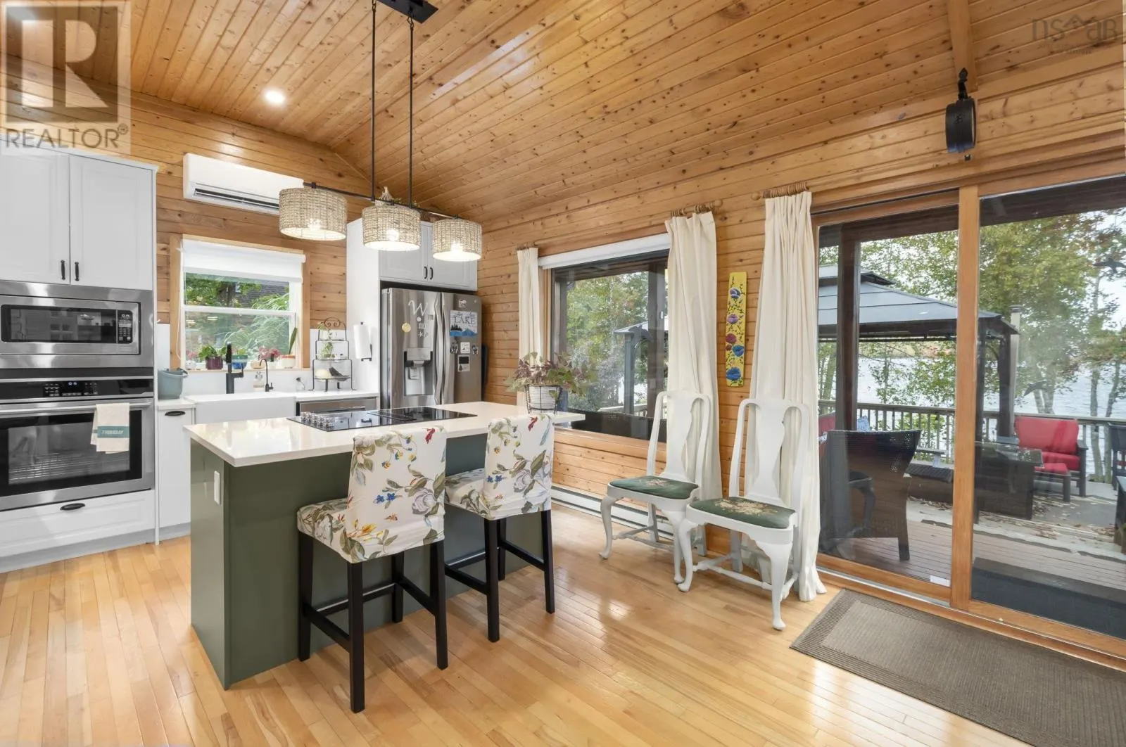 106 Loon Drive Drive
