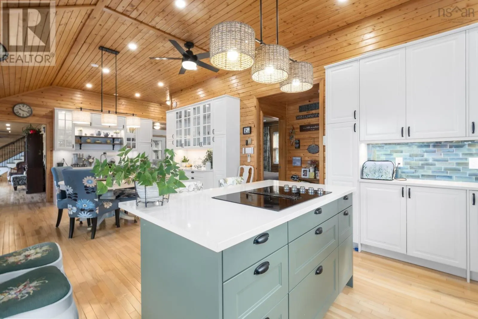 106 Loon Drive Drive
