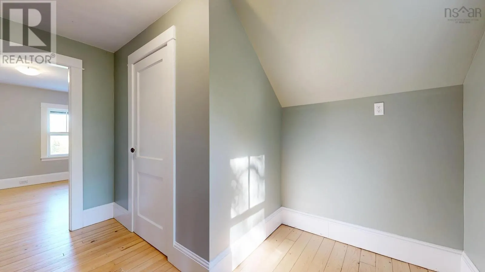 120 Old Port Mouton Road