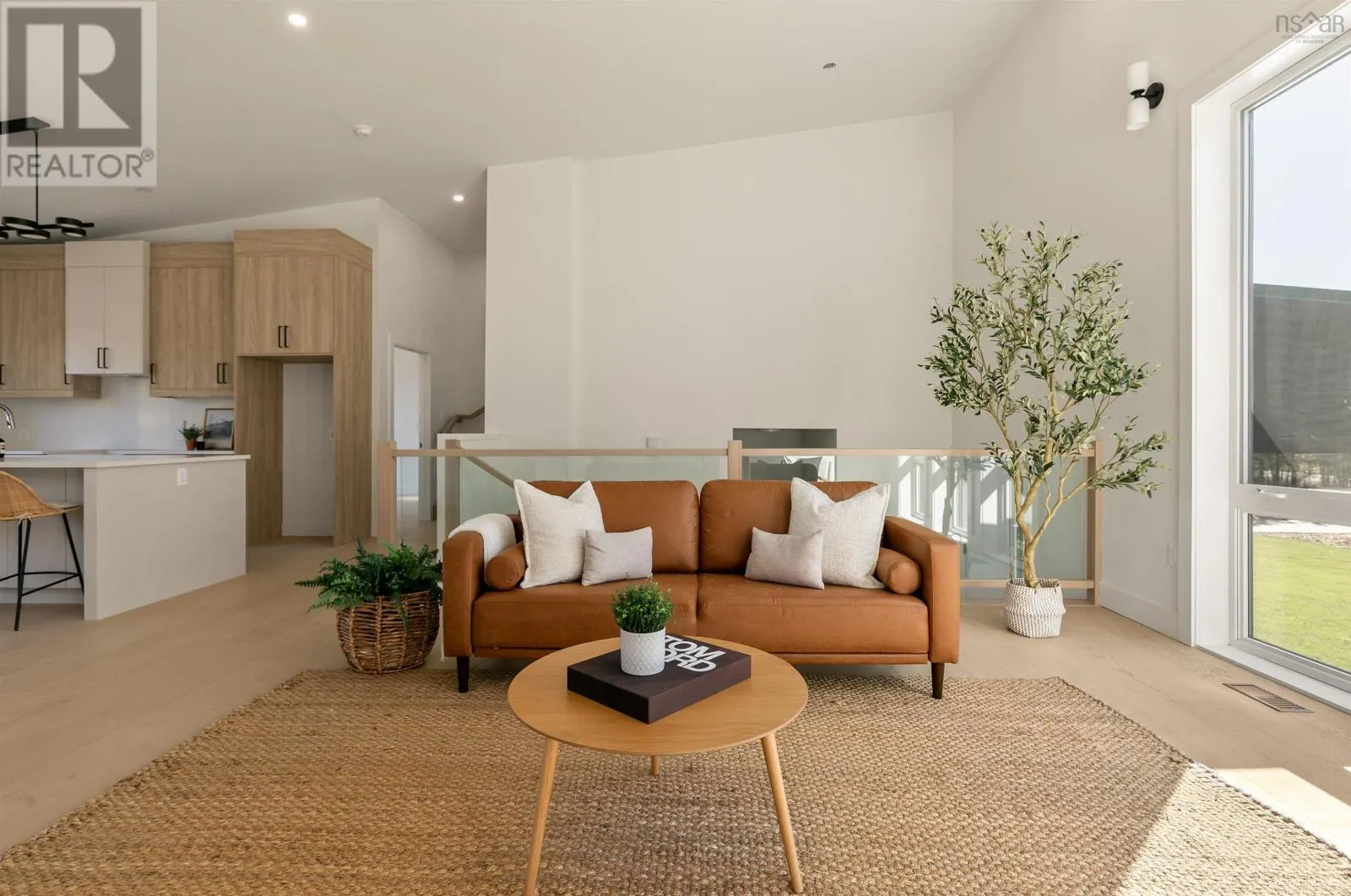 394 Canoe Crescent