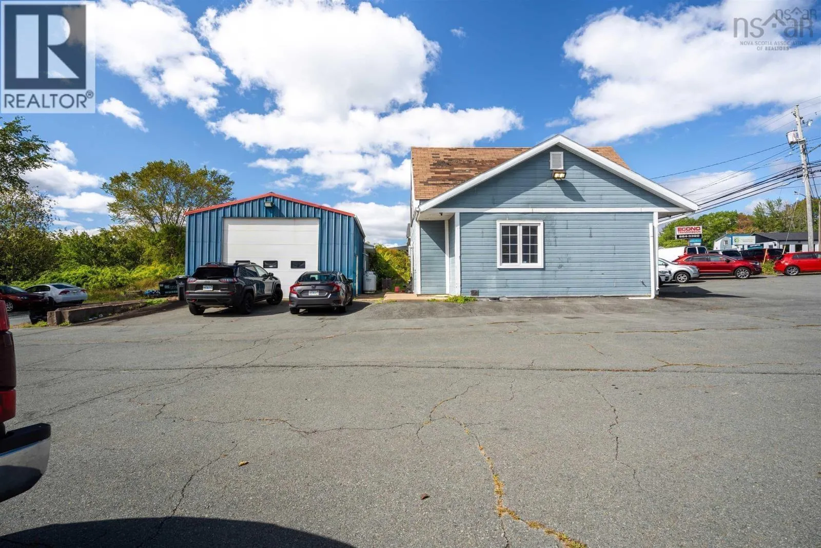 452 Sackville Drive