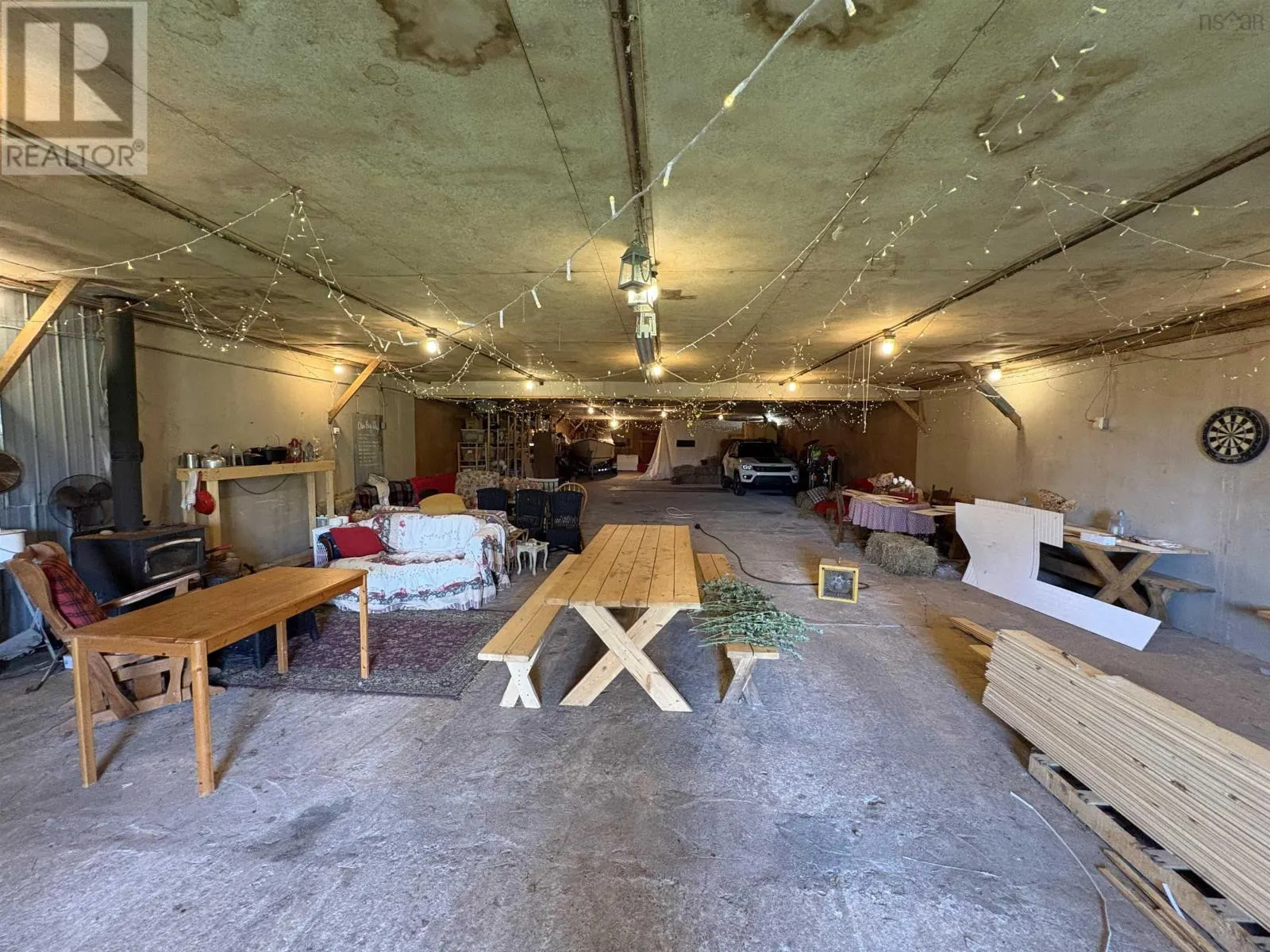240 Bona Road