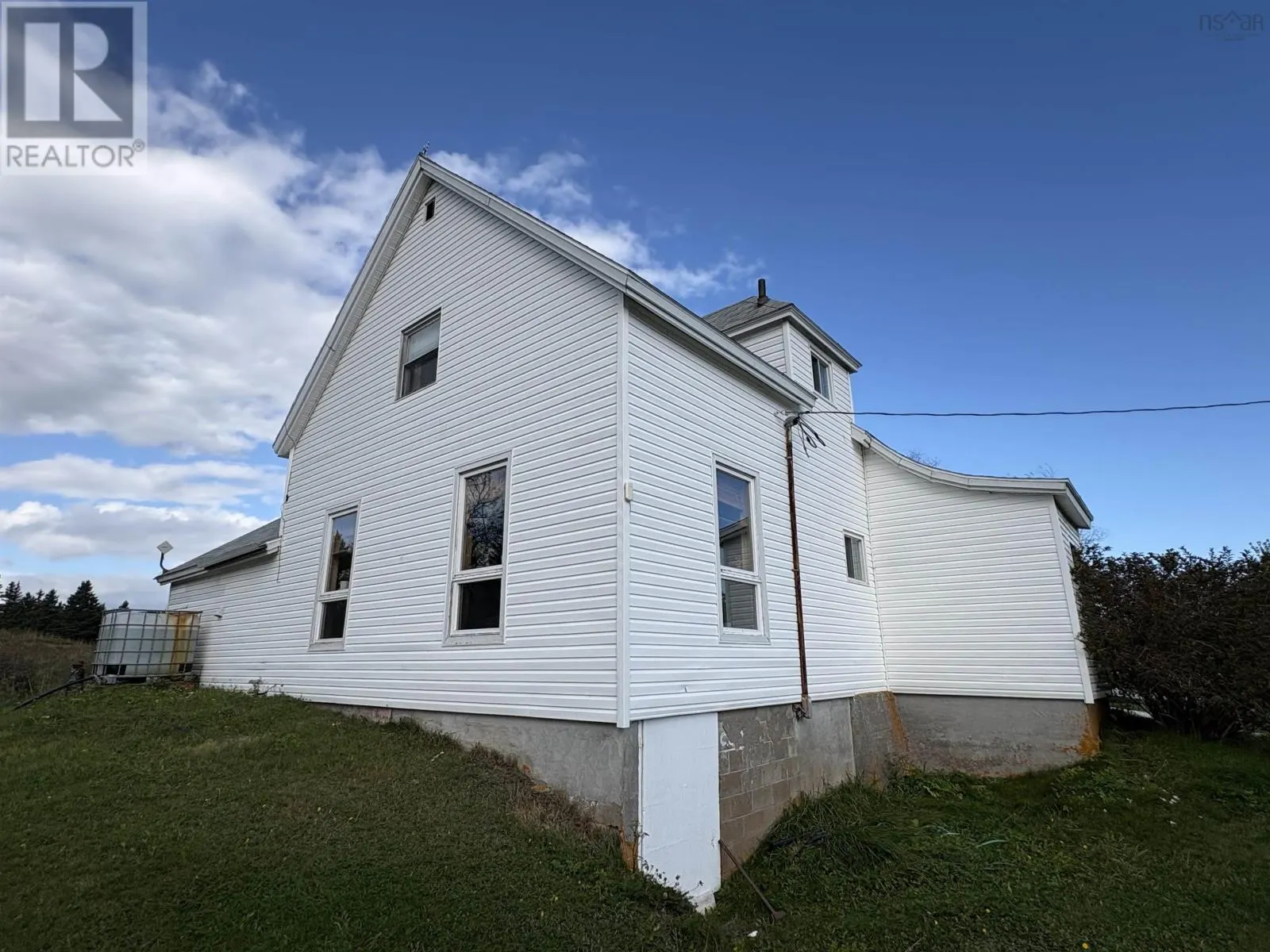 240 Bona Road