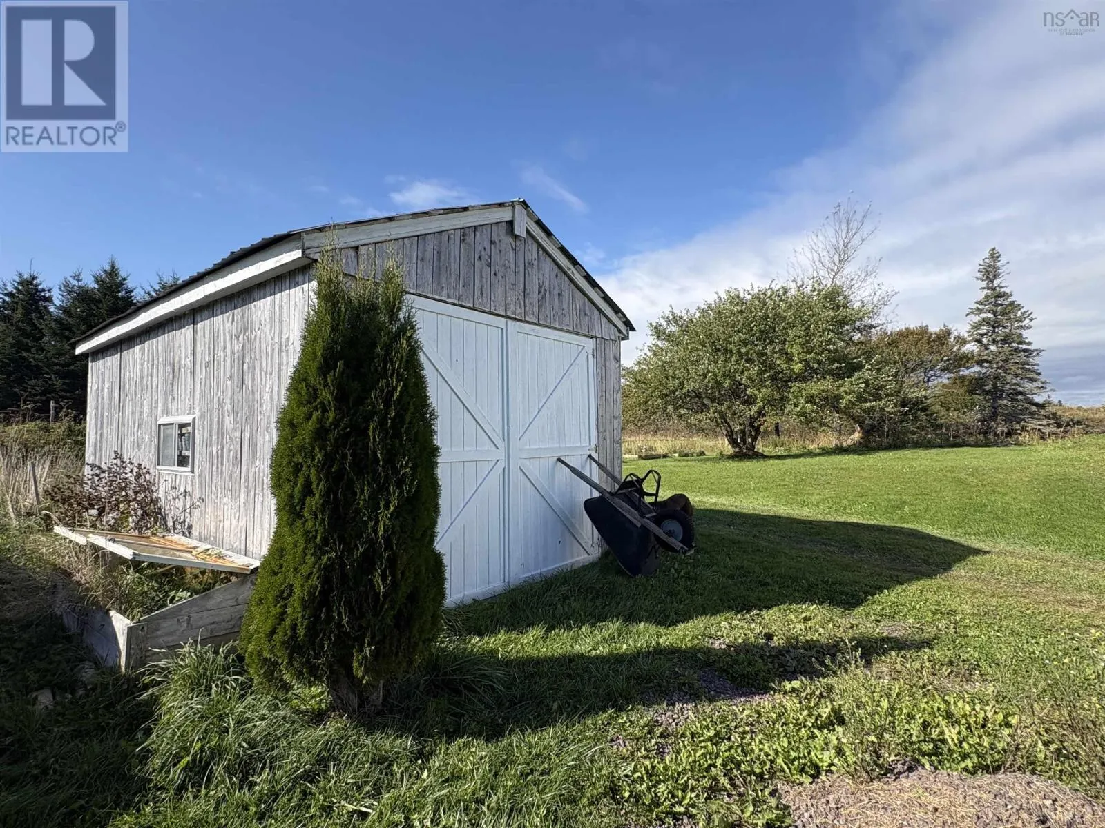 240 Bona Road
