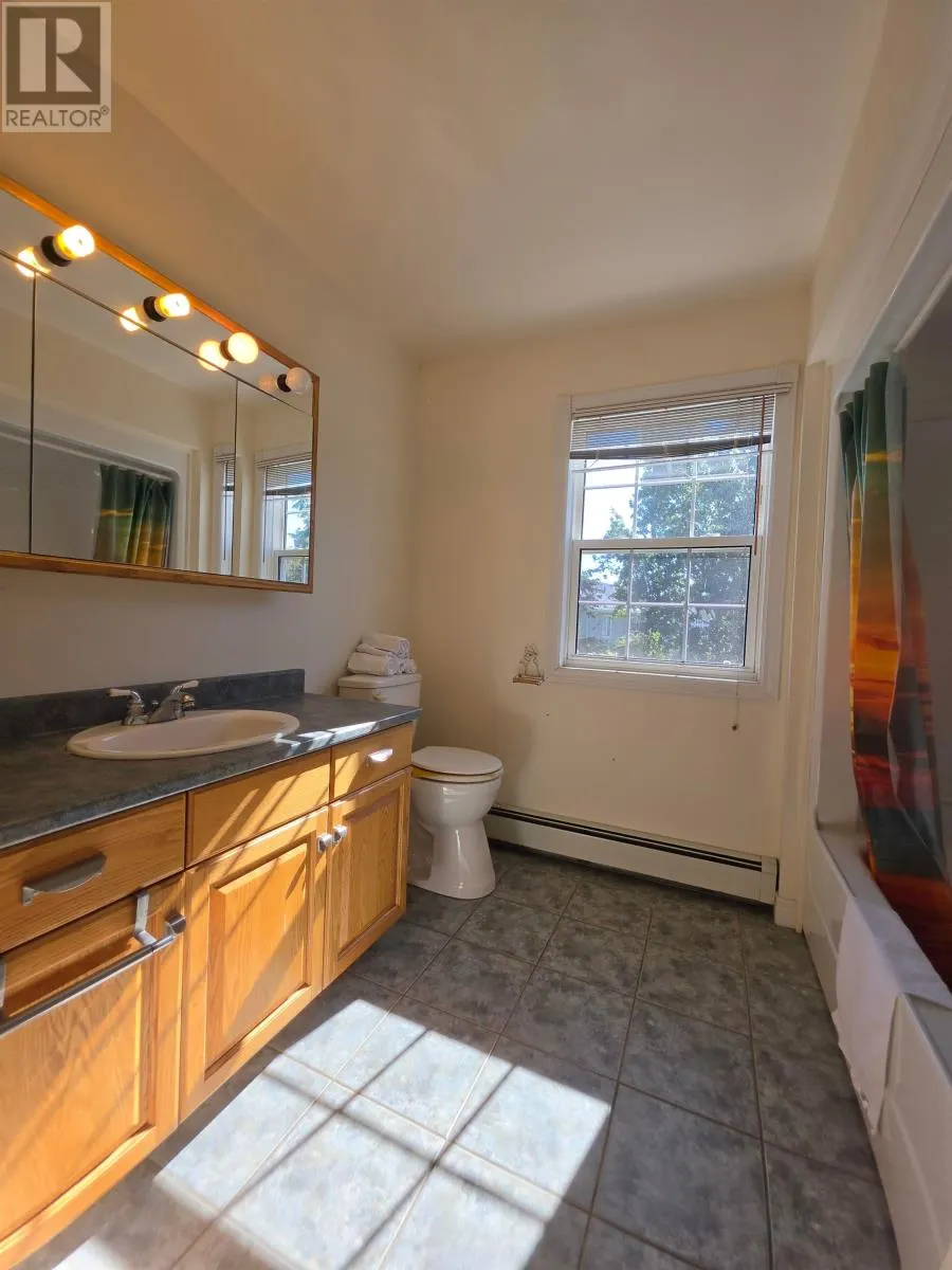 28 Arcona Drive
