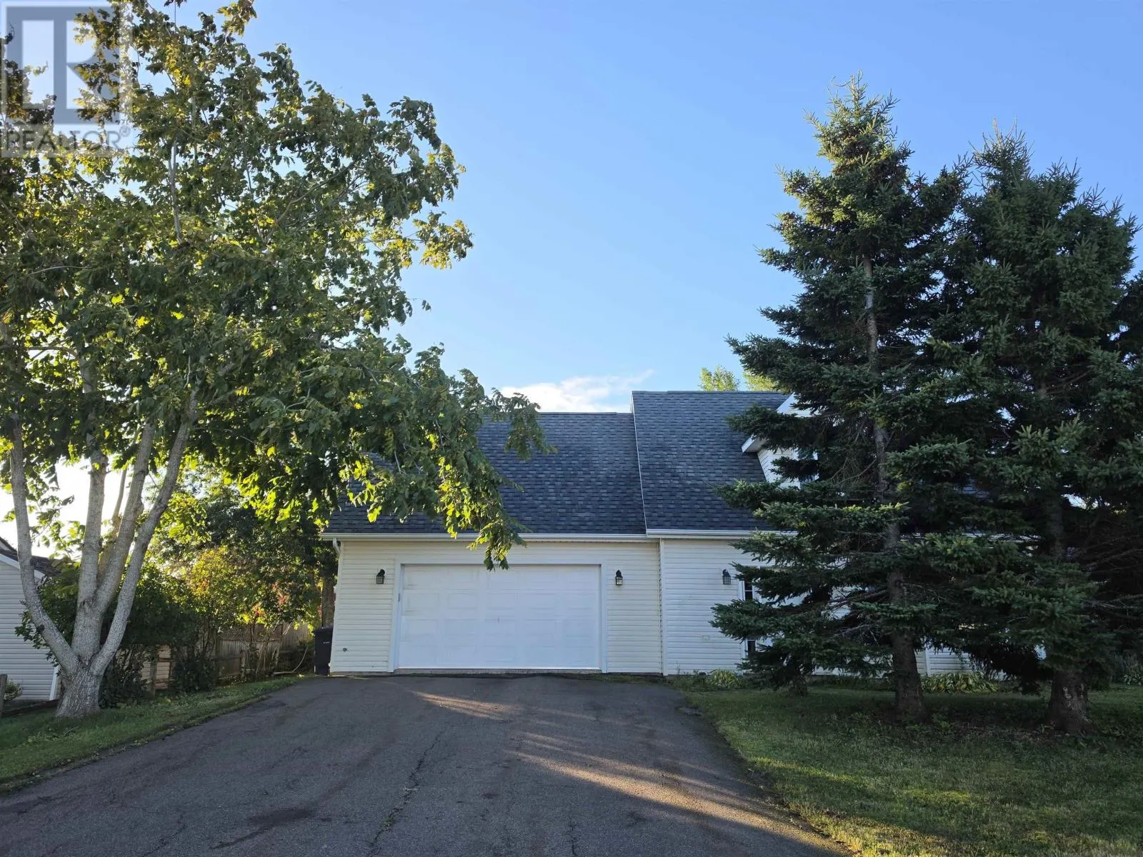 28 Arcona Drive