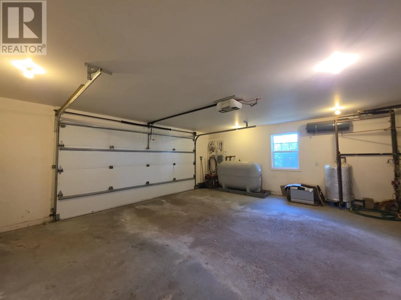 28 Arcona Drive