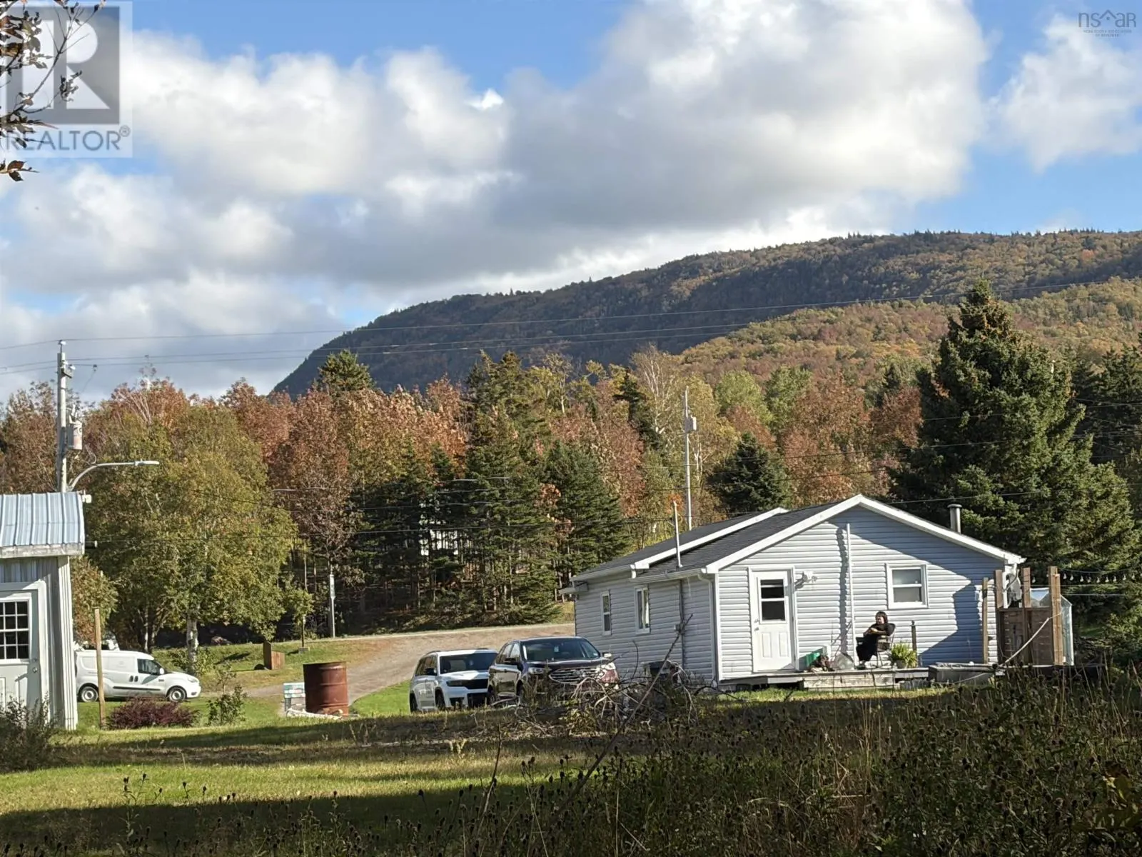 16445 Cabot Trail
