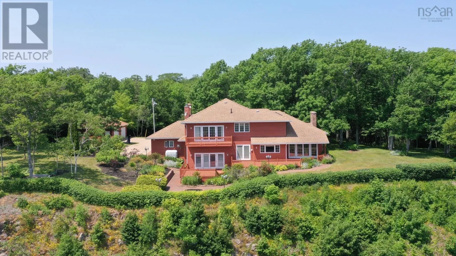 1608 Brow Of Mountain Road