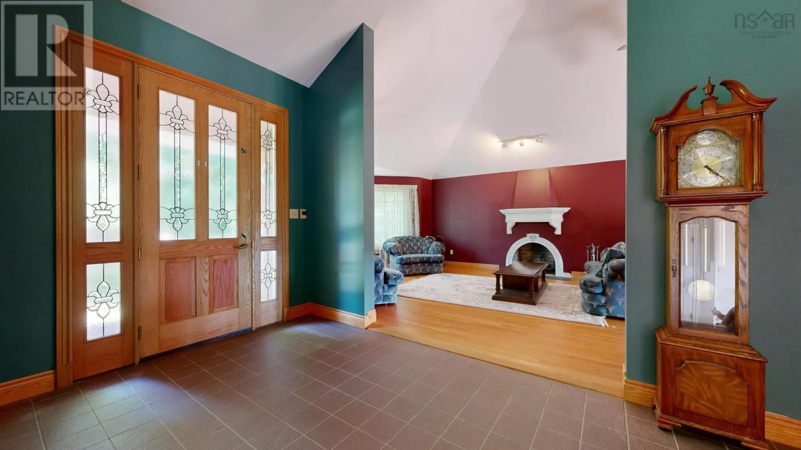 1608 Brow Of Mountain Road