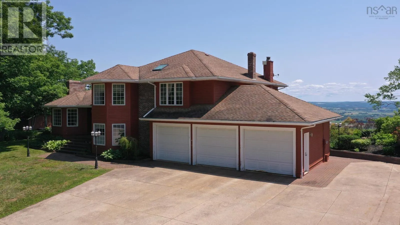 1608 Brow Of Mountain Road