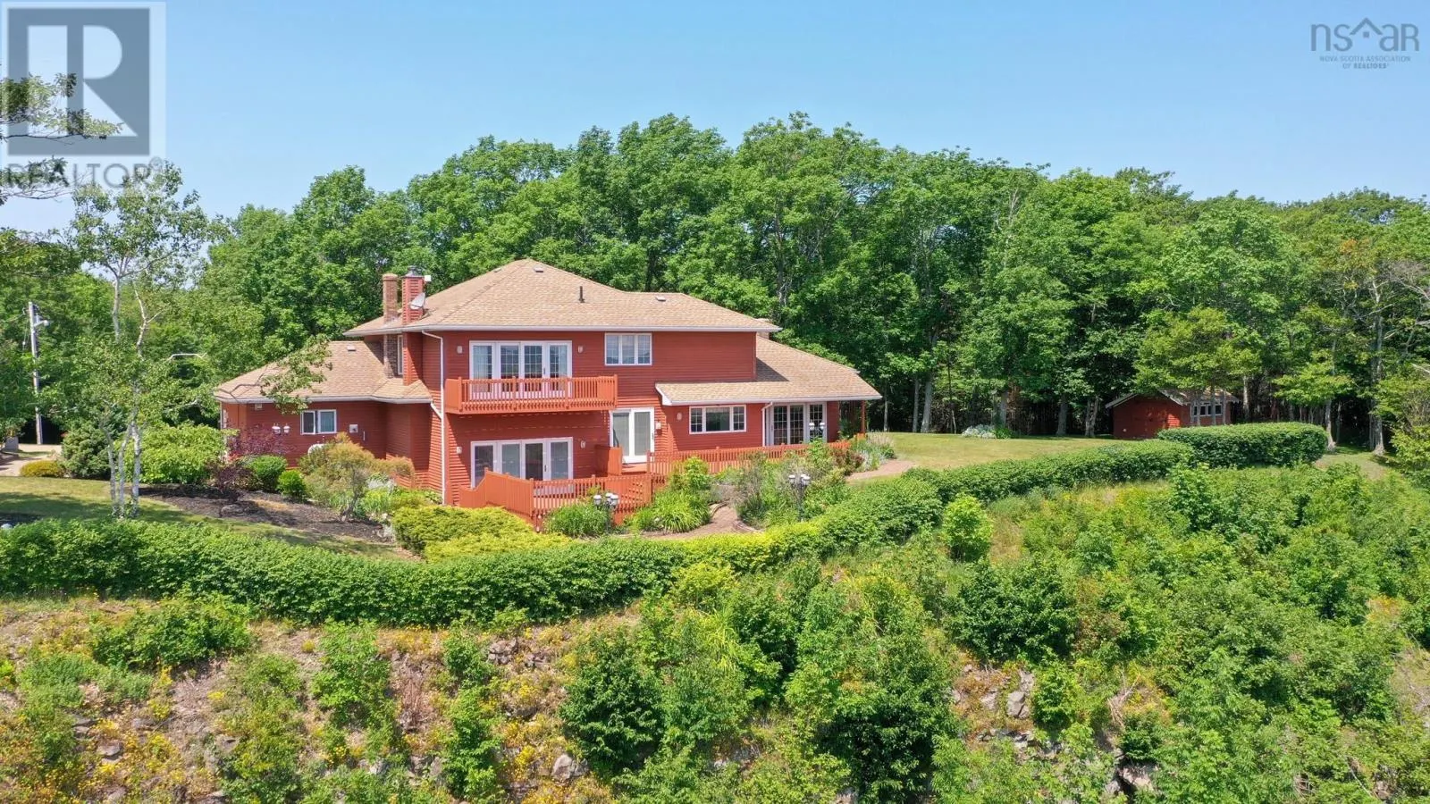 1608 Brow Of Mountain Road