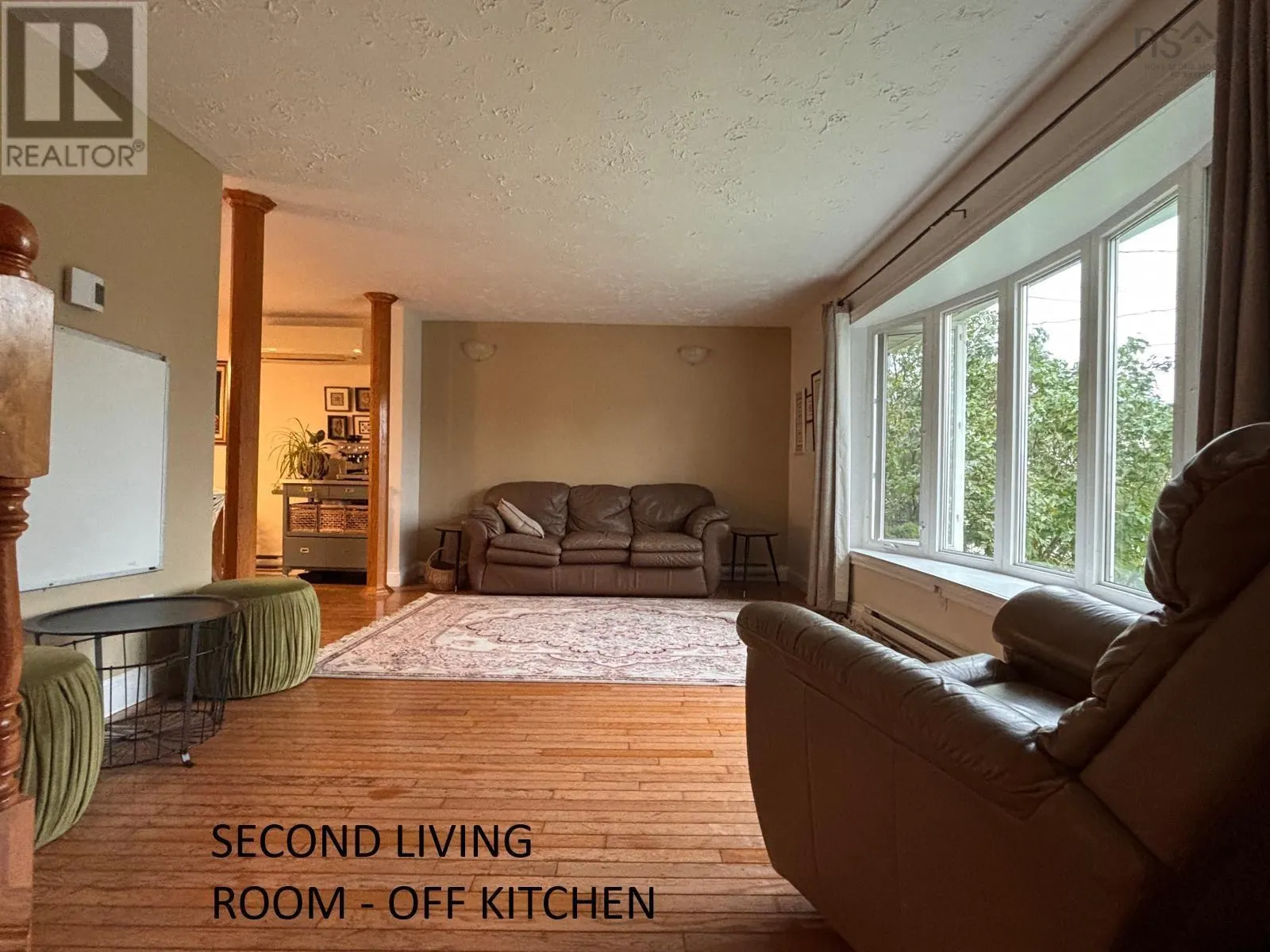 22 CEDAR Crescent