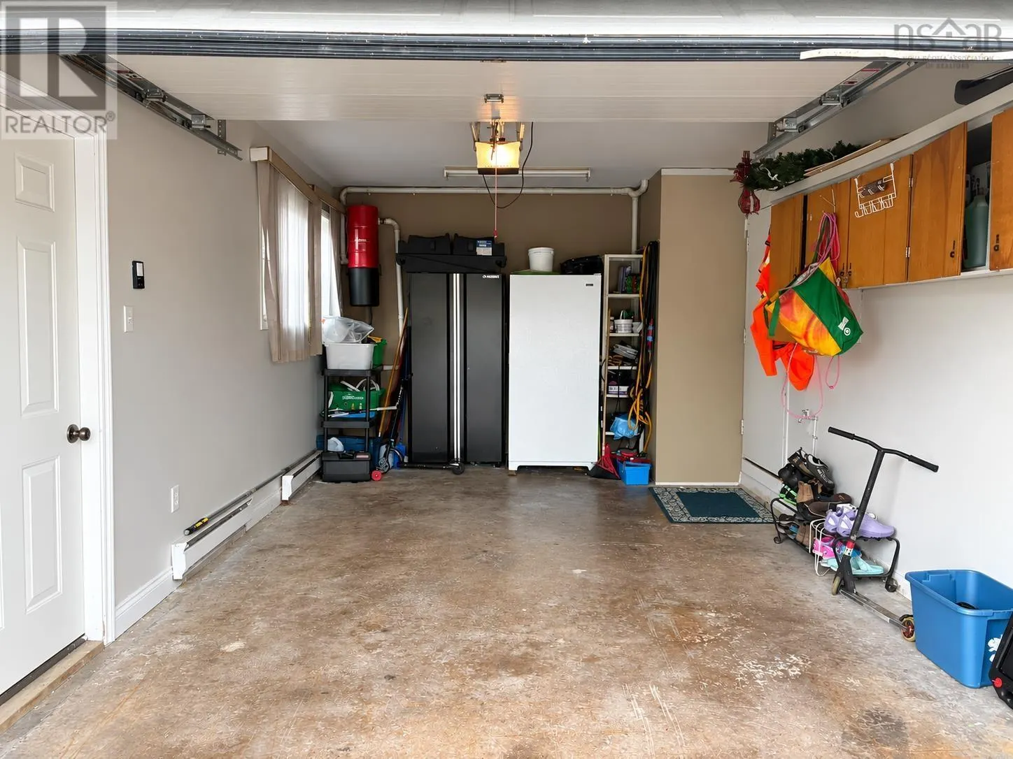 22 CEDAR Crescent