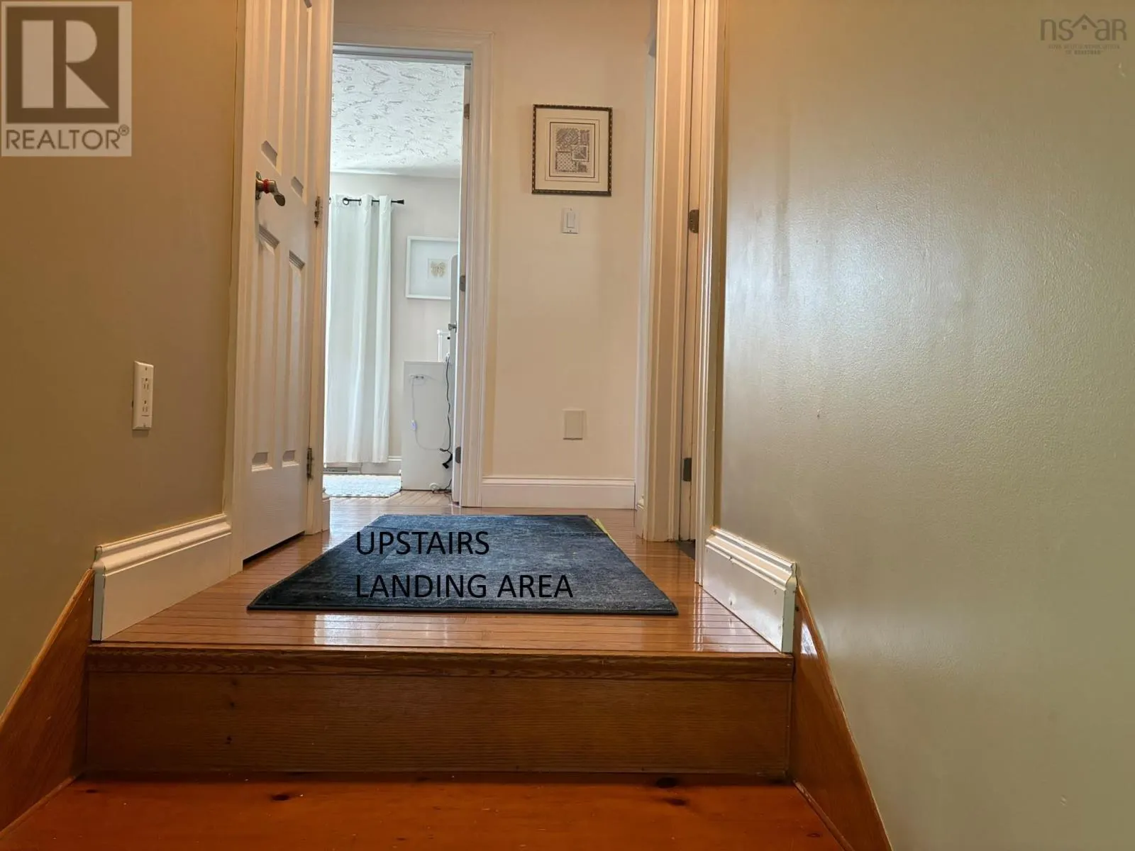 22 CEDAR Crescent