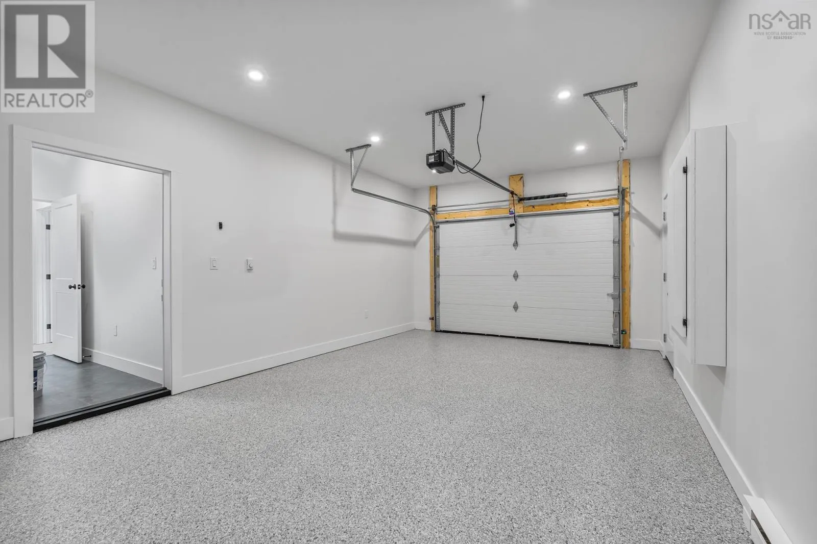 79 Pinewood Drive