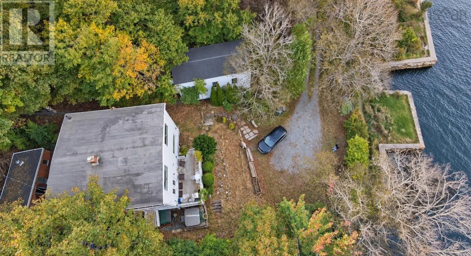 9 Milton Drive