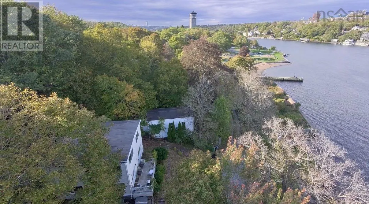 9 Milton Drive