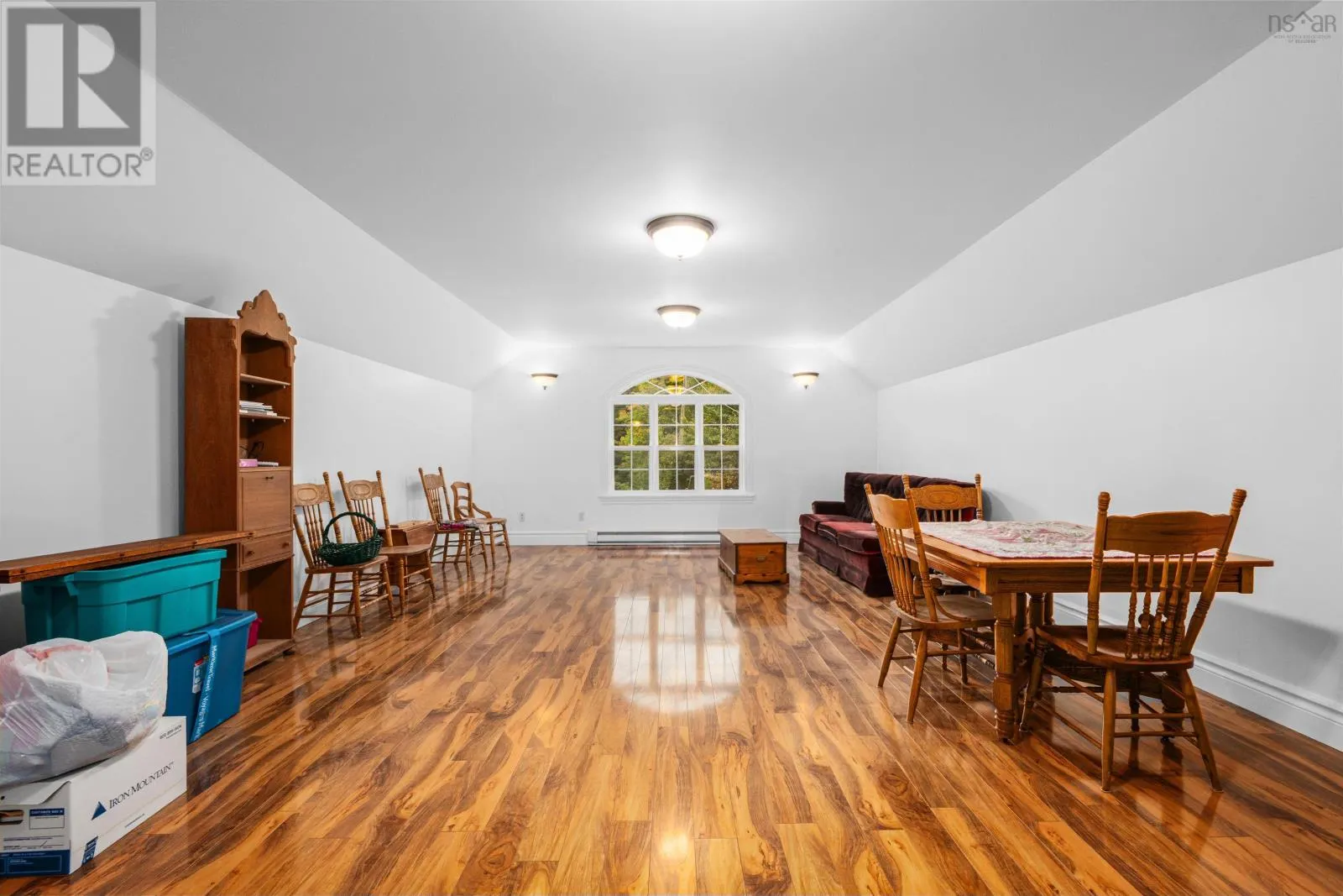 170 Magnate Court