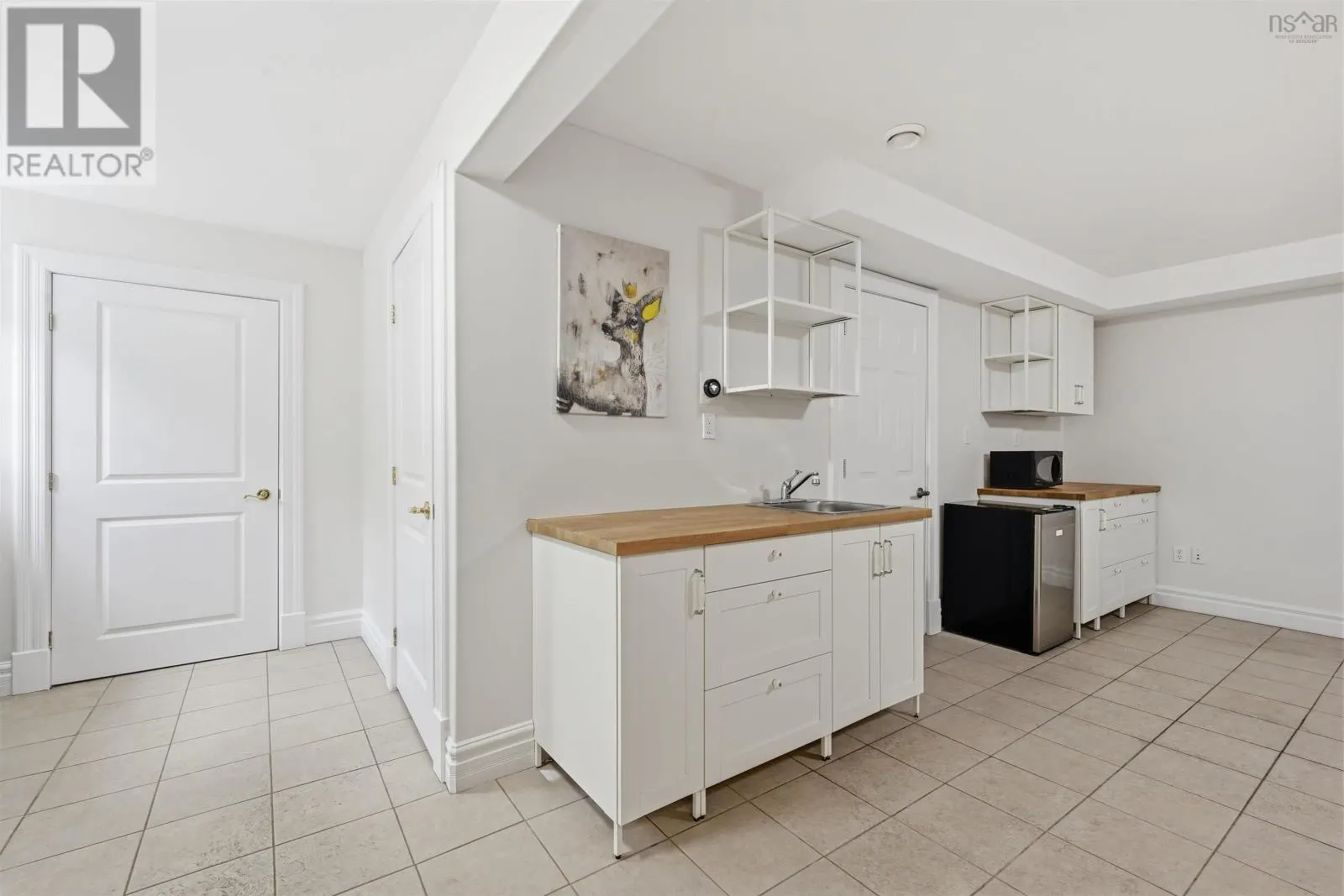 5743 Southwood Drive