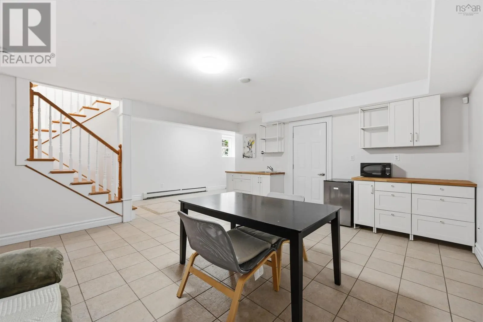 5743 Southwood Drive