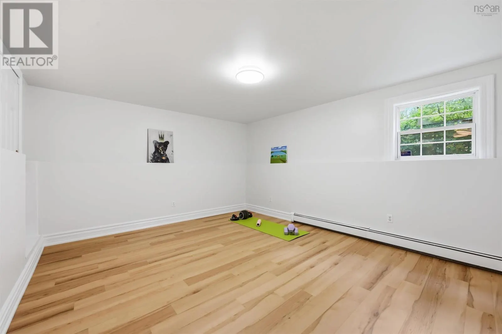 5743 Southwood Drive